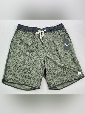 7 DIAMONDS MENS CORE ACTIVE ATHLETIC SHORTS